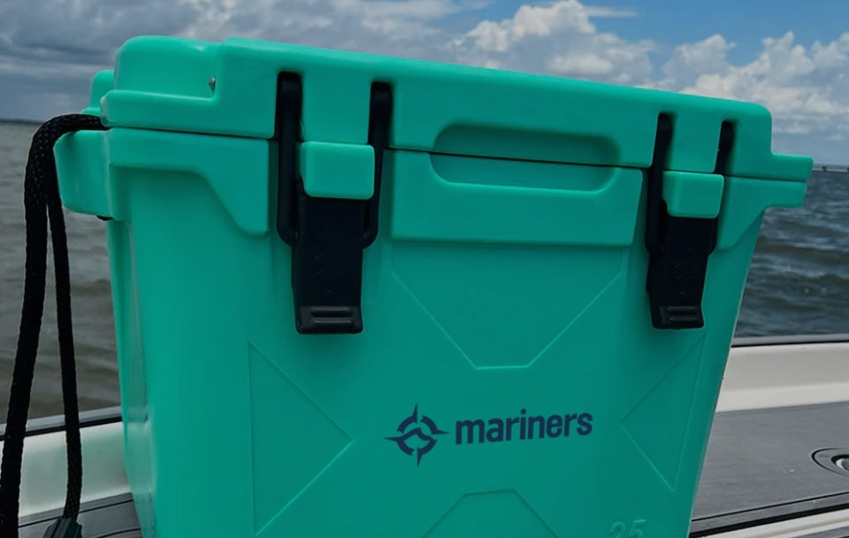 cooler with mariners logo